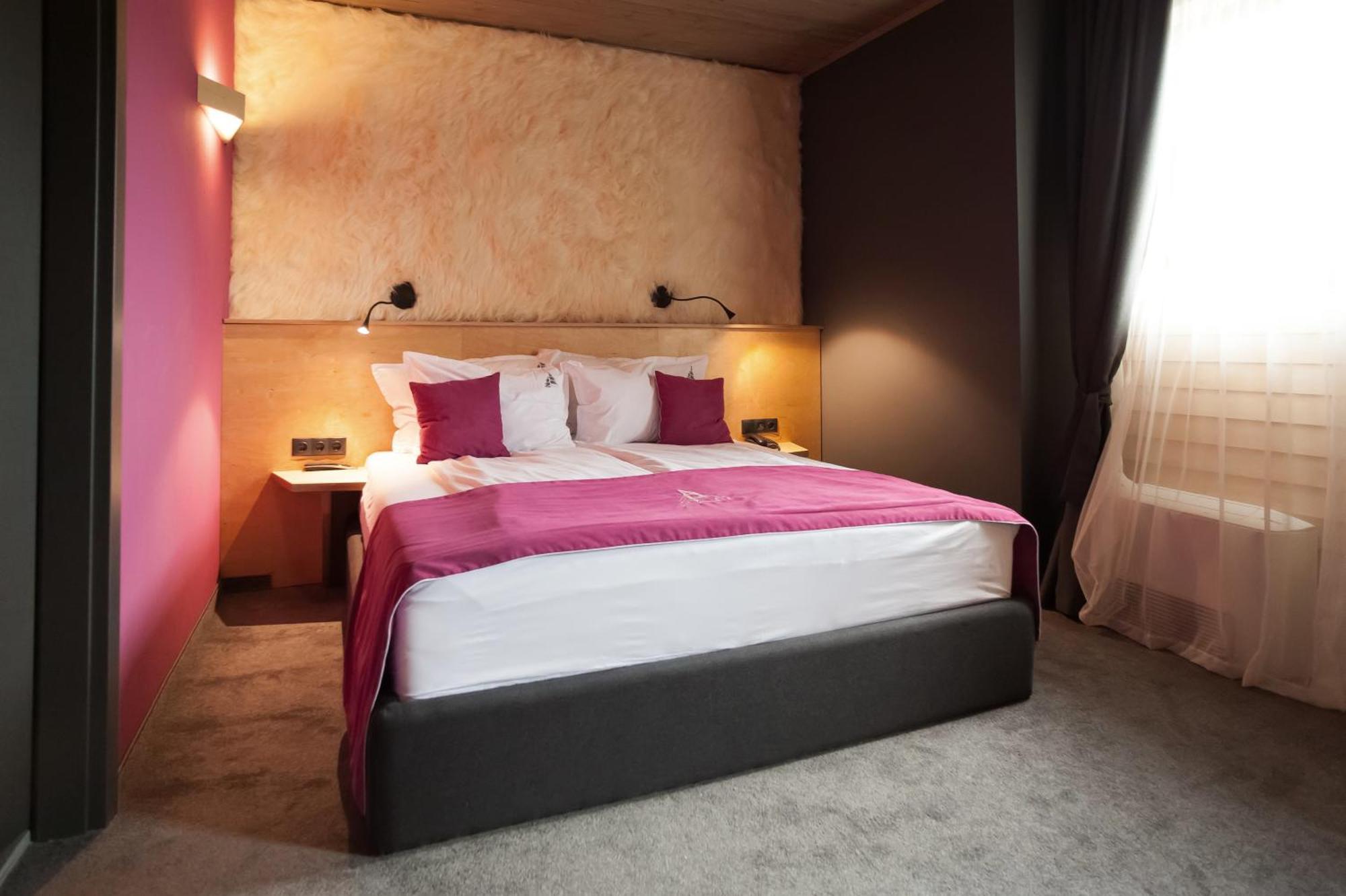 Hotel Arte Spa & Park Velingrad Værelse billede A room at the Hotel du Vin in Cheltenham