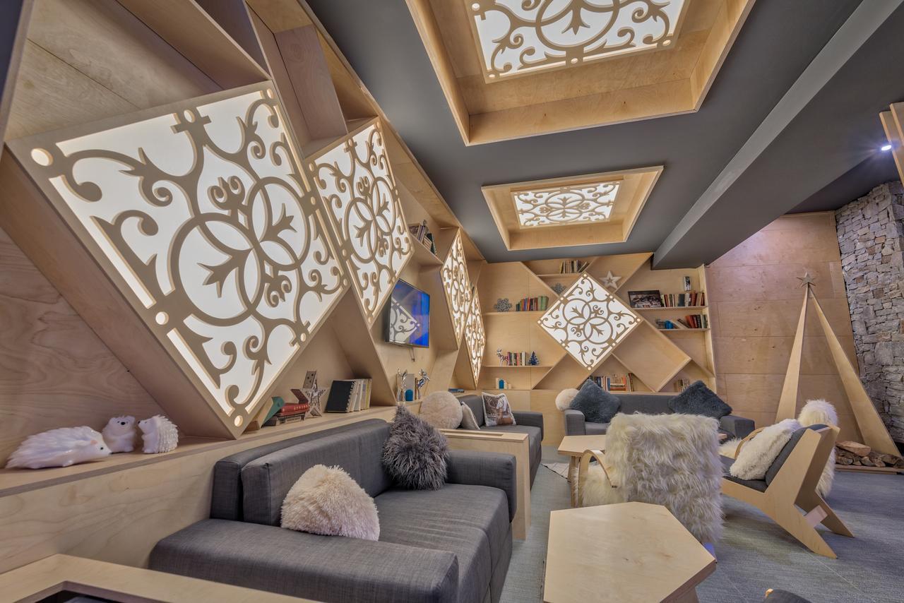 Hotel Arte Spa & Park Velingrad Eksteriør billede The interior of the lounge